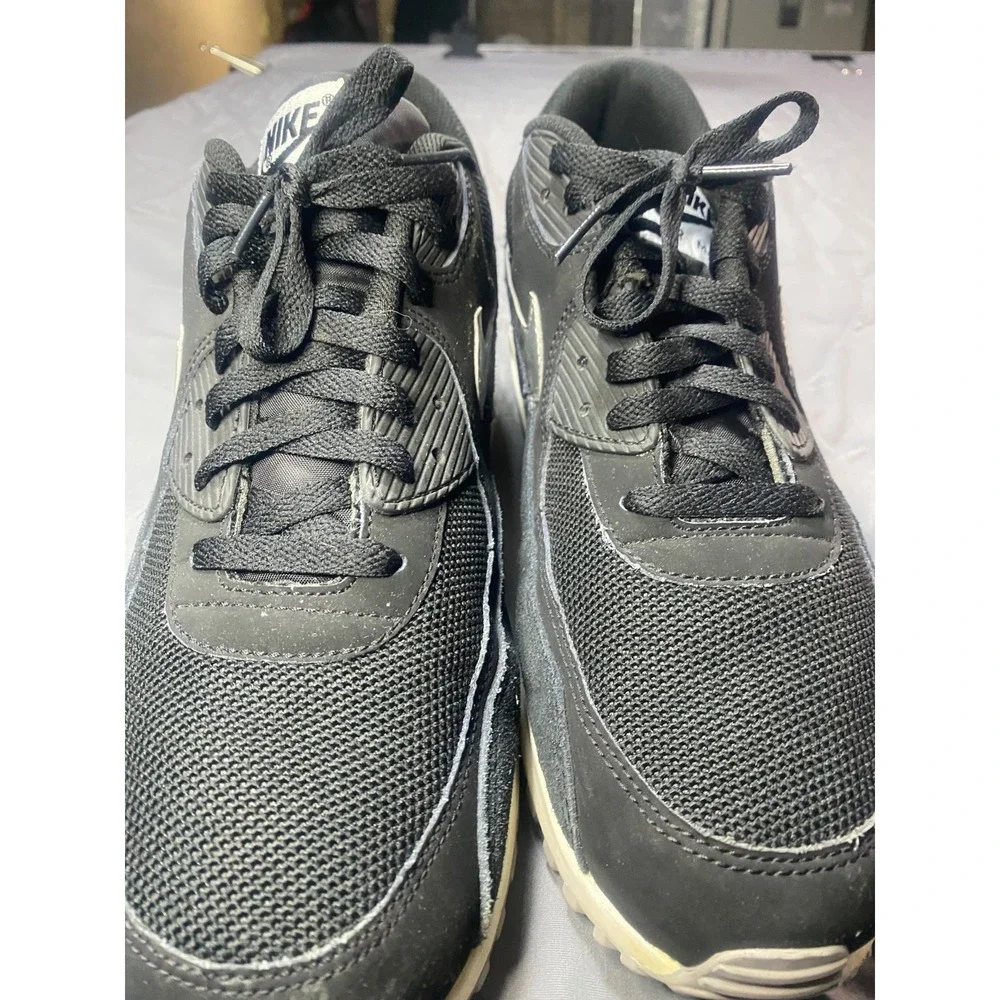 Nike Air Max 90 Essential Black Silver White Sneakers Men's Size 13 537384-044